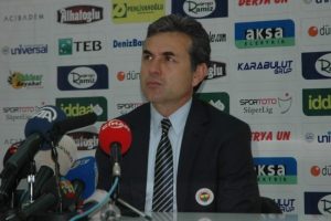 Fenerbah&ccedil;e, akhisar belediyespor engelini kayıpsız ge&ccedil;ti