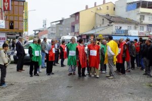 Malazgirt'te BDP'liler g&ouml;zaltına alındı