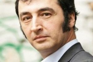 Alman kadınların tercih ettiği T&uuml;rk siyaset&ccedil;i