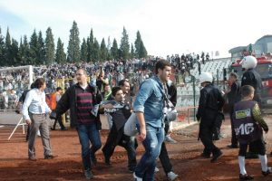 Yeşil sahalar yine karıştı