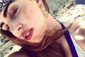Lady Gaga'nın bikinili fotoğrafı olay oldu
