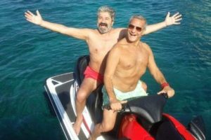 Mehmet Ali Erbil'den jet-ski şovu