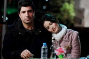&Ouml;zcan'ın filmi Skyfall"u ge&ccedil;ti