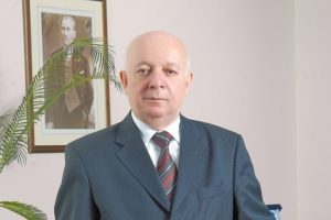 Otomotiv end&uuml;strisi 10 aylık d&ouml;nemde liderliğini s&uuml;rd&uuml;rd&uuml;