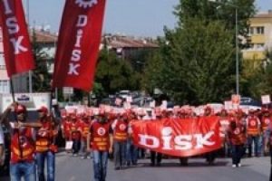 6.5 milyon iş&ccedil;iye k&ouml;t&uuml; haber