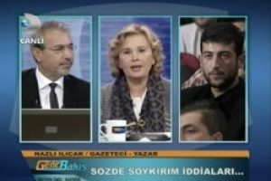 Gen&ccedil; Bakış'ta Atat&uuml;rk var bacak &uuml;st &uuml;ste atmayın diyaloğu
