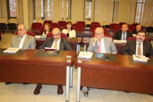 İl &Ouml;zel İdaresinde y&ouml;netici geliştirme eğitimi