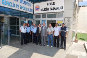 Gemlik Belediyesi'nde ka&ccedil;ak yapılarla m&uuml;cadele birimi kuruldu