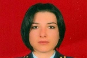 Ordudan uzaklaştırıldı askeri t&ouml;renle uğurlandı