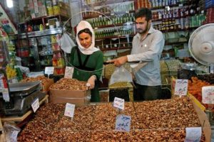 İran l&uuml;ks ithalatı yasakladı