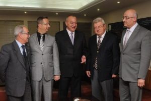 Başkan Erg&uuml;n'den CB&Uuml; Vakfı'na destek