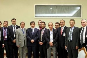 ''Alternatif h&uuml;k&uuml;met'' &ouml;nerisine destek