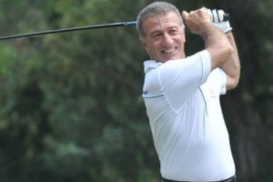 Golf Federasyonu başkanı yine Ahmet Ağaoğlu