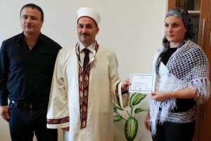 Neringa M&uuml;sl&uuml;man oldu, nehir adını aldı