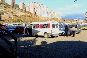 Şof&ouml;r&uuml;n inadı 25 kişiyi mağdur etti