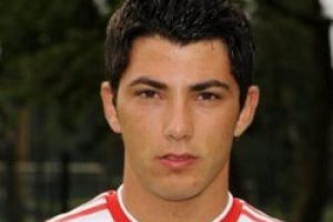 Tolgay Arslan T&uuml;rkiye'ye karşı