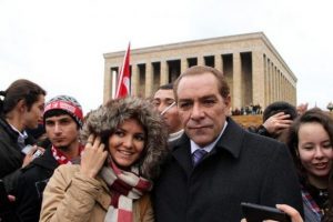 G&ouml;renler şaşkına d&ouml;nd&uuml;