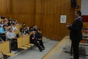 "2023 ve 2071 hedeflerine y&uuml;r&uuml;mek i&ccedil;in bilişim şart"