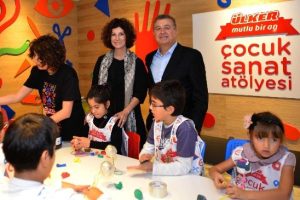 &Uuml;lker &ccedil;ocukları sanatla tanıştıracak