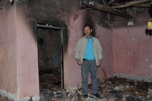 MHP İl Genel Meclis &Uuml;yesi'nin bağ evi yakıldı