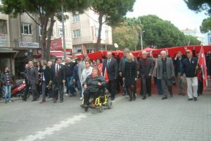 Atat&uuml;rk'&uuml; anma y&uuml;r&uuml;y&uuml;ş&uuml;ne b&uuml;y&uuml;k ilgi