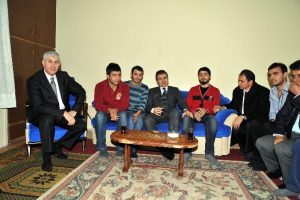 Bakan Kılı&ccedil;'tan s&uuml;rpriz ziyaret
