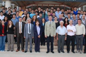 Jeoloji &ouml;ğrencileri JMO y&ouml;netimiyle tanıştı