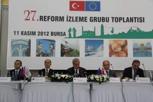 T&uuml;rkiye'nin sorunları Bursa'da masaya yatırıldı