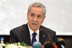 Arın&ccedil;'tan a&ccedil;lık grevi ve BDP yorumu