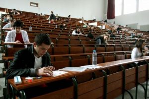 Tezsiz y&uuml;ksek lisansa girişte değişiklik