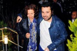 Sezai ayakta durmakta g&uuml;&ccedil;l&uuml;k &ccedil;ekiyordu!