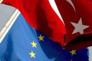 Avrupa birleşse bile T&uuml;rkiye yaklaşamıyor!