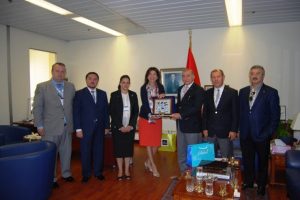 M&Uuml;SİADlı işadamlarından Dubai &ccedil;ıkarması