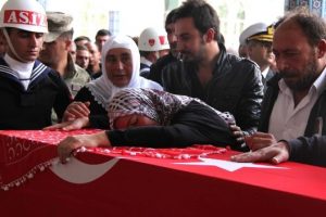 Mersinli şehit son yolculuğuna uğurlandı
