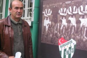 Bursaspor'un efsaneleri 500.Milli ma&ccedil;ı izleyecek