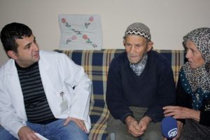102 yaşında turp gibi &ccedil;ıktı