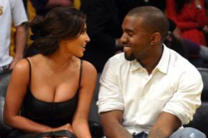 Kanye kaset i&ccedil;in pazarlık yapıyor