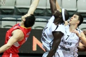 Kartal Partizan'a u&ccedil;uyor