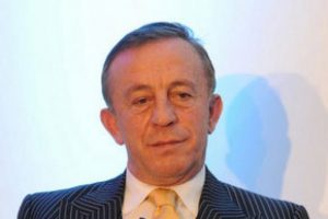 "Bunun altında başka bir şey aramak lazım"
