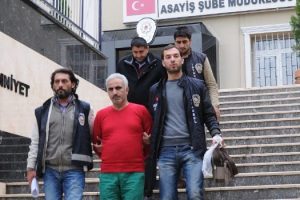 Oto hırsızı yakalandı