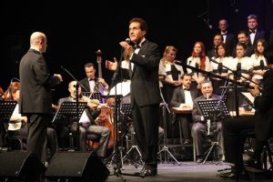 Zekai Tunca ile T&uuml;rk Sanat M&uuml;ziği ziyafeti