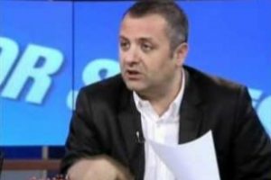 "Fatih Terim o hareketini a&ccedil;ıklama mecburiyetinde"