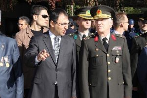Vali Toprak'tan cezaevine m&uuml;dahale a&ccedil;ıklaması