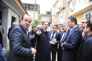 Başkan Keskin mahalle mahalle dolaşıyor