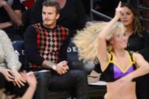 Beckham kızlara bakmamak i&ccedil;in direndi