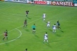 Ibrahimovic'in m&uuml;thiş gol&uuml;ne rakip &ccedil;ıktı!