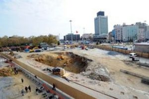 "Taksim'den tarihi eser &ccedil;ıkmadı"
