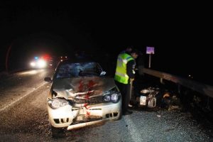 Yeni evli evli &ccedil;ifti trafik kazası ayırdı
