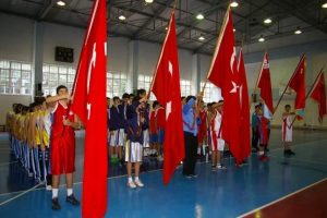 Liseler arası basketbol m&uuml;sabakaları başladı