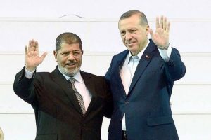 Mısır'a tarihi ziyaret